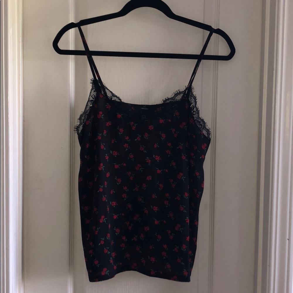 Lacy & Floral Tank Top